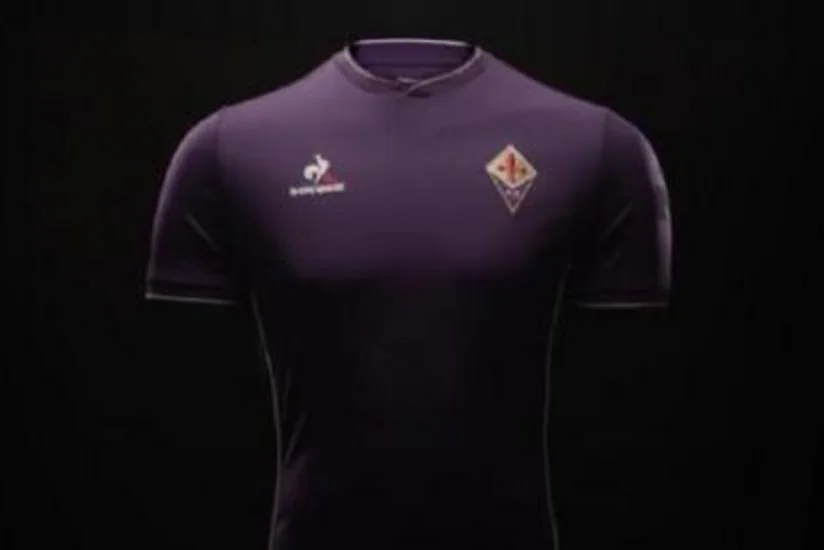 ​Fiorentina yeni mövsüm üçün formasını təqdim edib