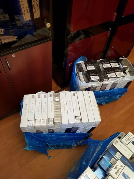 Azərbaycanda külli miqdarda aksiz markasız siqaretin realizə edilməsinin qarşısı alınıb