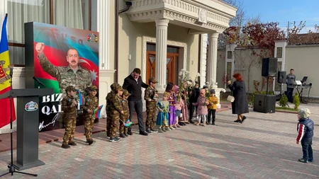 Kişinyovda Zəfər Gününə həsr olunmuş yürüş və bayram tədbiri keçirilib