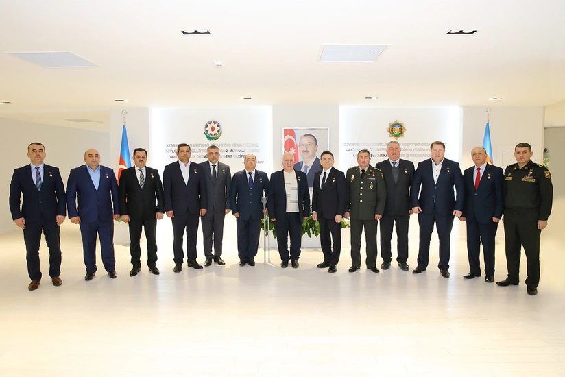 Azərbaycanın Milli qəhrəmanlarının görüşü keçirilib