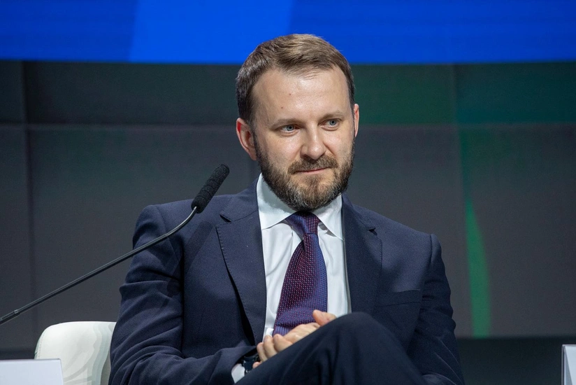 Putin Oreşkini BRICS ölkələri ilə iqtisadi əməkdaşlıq üzrə xüsusi nümayəndə təyin edib