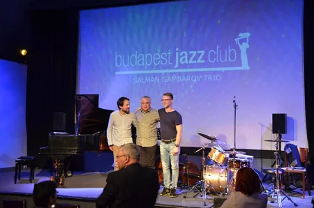 Salman Qəmbərov Macarıstanda Budapeşt Jazz Clubda konsert verib