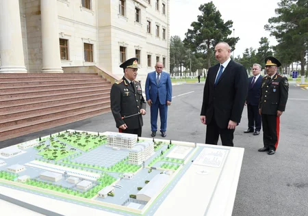Prezident İlham Əliyev Daxili Qoşunlarının Şirvan şəhərindəki hərbi hissəsinin açılışında iştirak edib