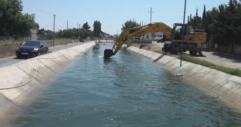 Abşeron kanalında lildən təmizləmə və su infrastrukturunun yenilənməsi işləri açıqlanıb