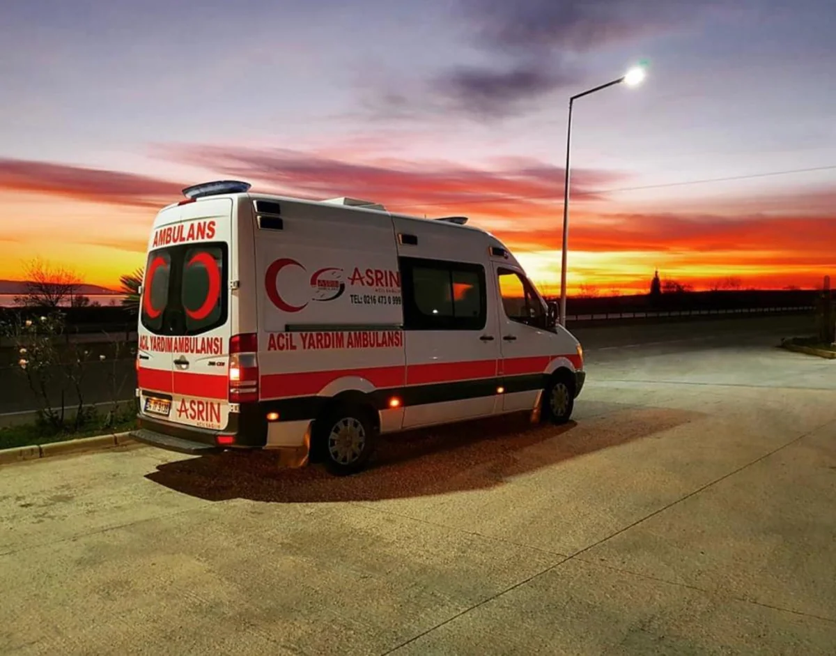 Türkiyədə yaşayış binasında yanğın olub, ölənlər və zərərçəkənlər var