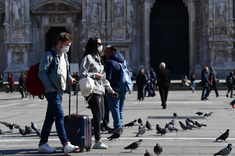 İtaliyada sakinlərə qaldığı şəhəri tərk etməsi qadağan edildi