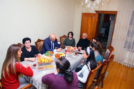 Deputatlığa namizəd Könül Nurullayeva növbəti görüşlərini keçirib - FOTO