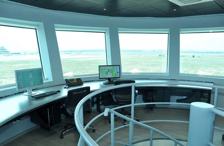 Bakı aeroportunda yeni naviqasiya qülləsi açılıb