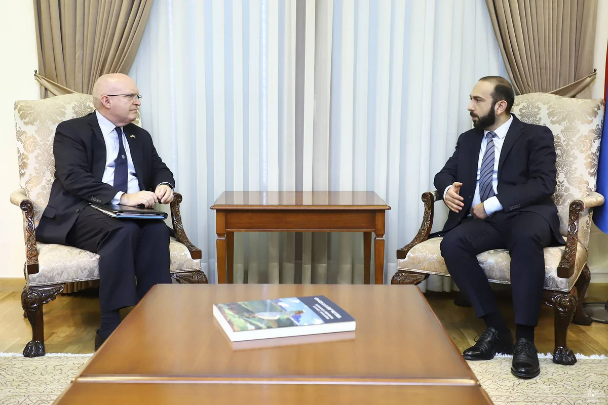 Reeker, Mirzoyan mull normalization of ties between Azerbaijan and Armenia