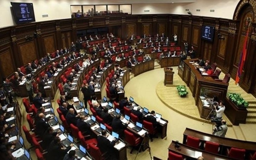 Ermənistanda müəllim çatışmır