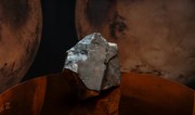Meteorit 4 milyon dollara hərraca çıxarılır