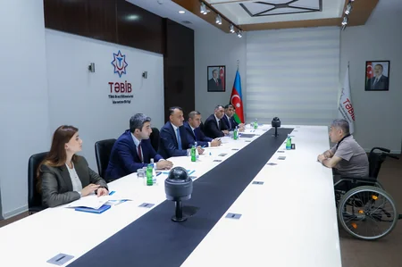 TƏBİB-in İcraçı direktoru vətəndaş qəbulu keçirib