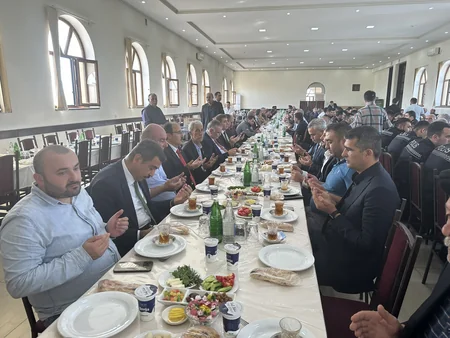 Türkiyə səfiri ermənilərin təxribatı nəticəsində həlak olan polis serjantının yas mərasimində iştirak edib