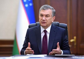 В Узбекистане в рамках указа президента сократят более 17 тыс. чиновников 