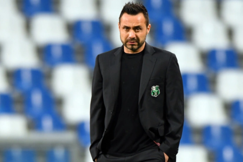 İtaliyalı baş məşqçi futbolçulara görə Ukraynanı tərk etmir