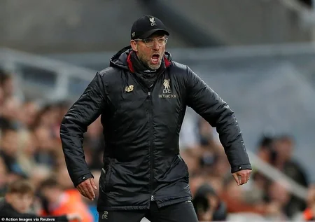 Ливерпуль вырвал победу в матче с Ньюкаслом, но остался без Салаха