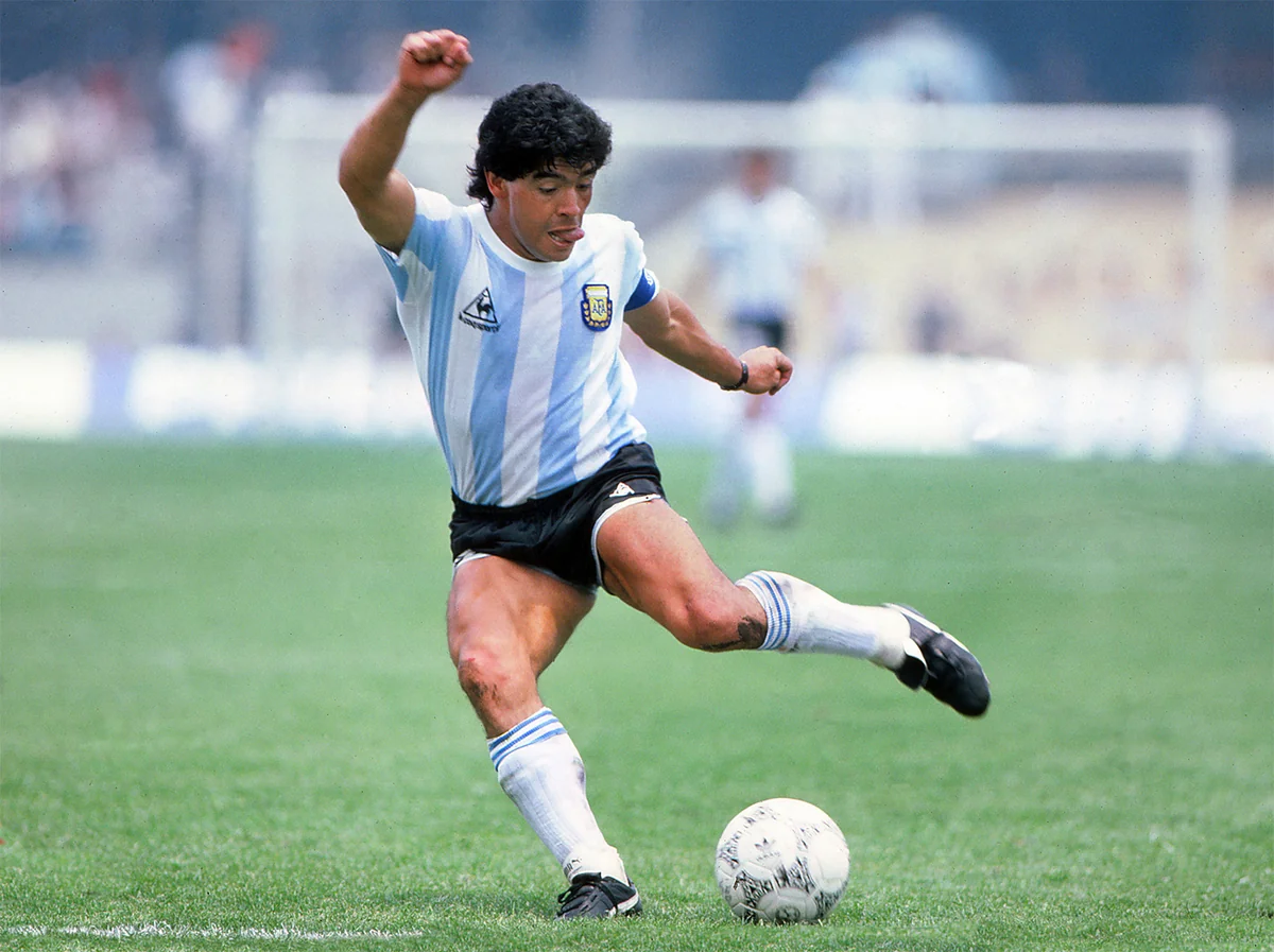 Maradona hələ də millinin və Napolinin bombardirlərindəndir