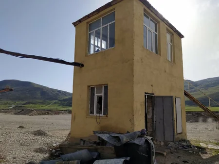 İcarəyə götürdükləri avtomobillə oğurluq edən şəxslər tutuldu