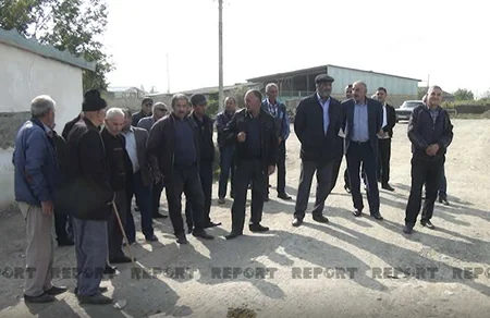Kürdəmirin Muğanlı kəndində yol problemi sakinlərin narazılığına səbəb olub