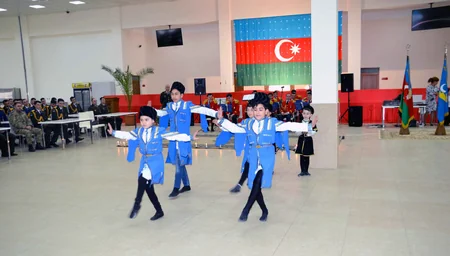 Hərbi hissə və birləşmələrdə gənc əsgərlərin andiçmə mərasimi keçirilib