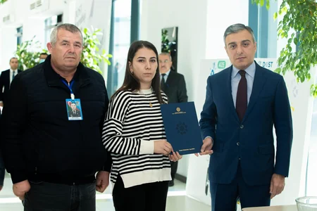 Şəhid ailələri və müharibə əlillərinə 250 mənzil verilib