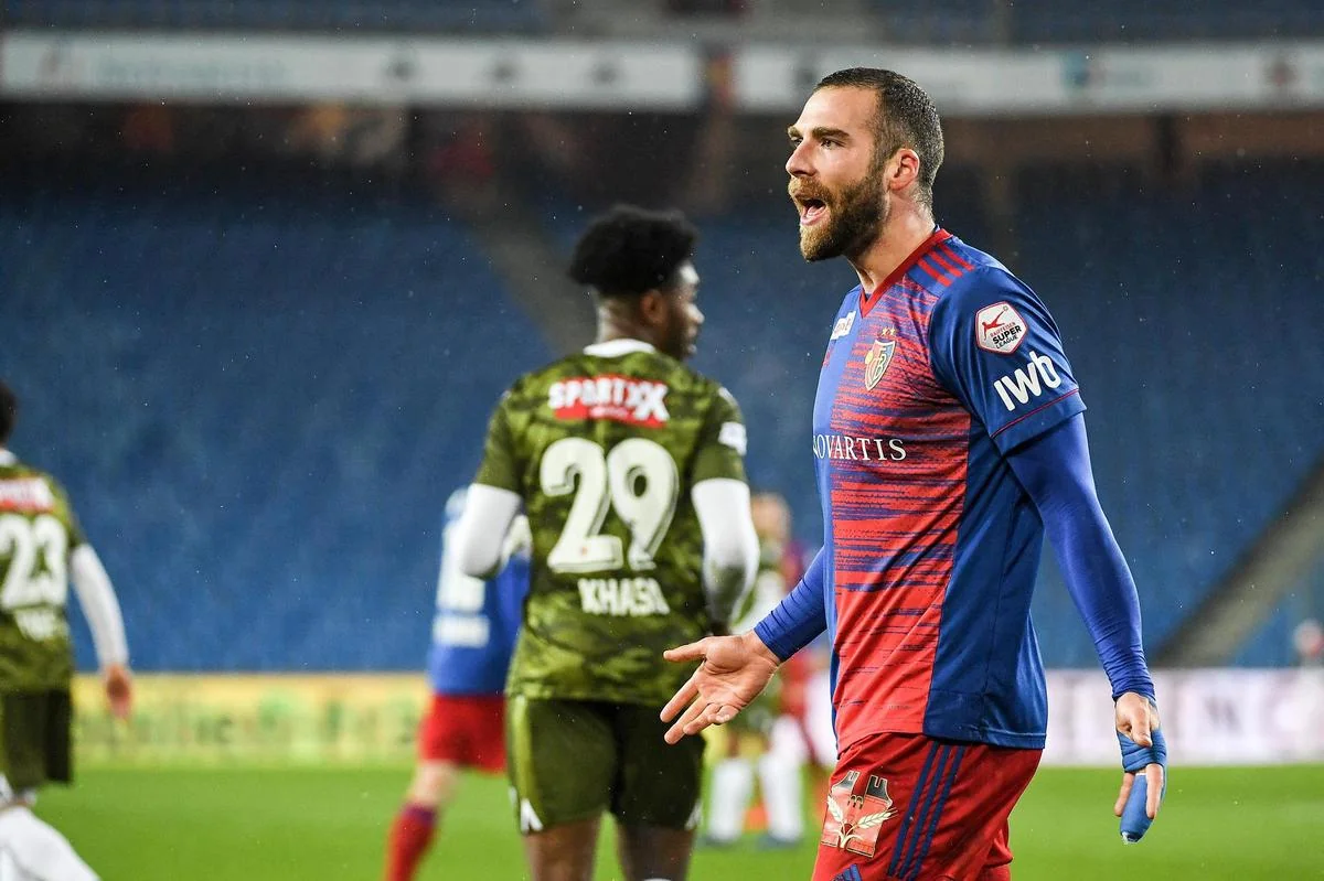 Bazelin futbolçusu: Qarabağ güclü komandadır