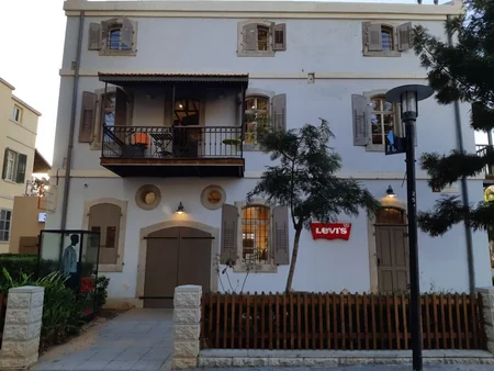 Israel: Making desert a paradise