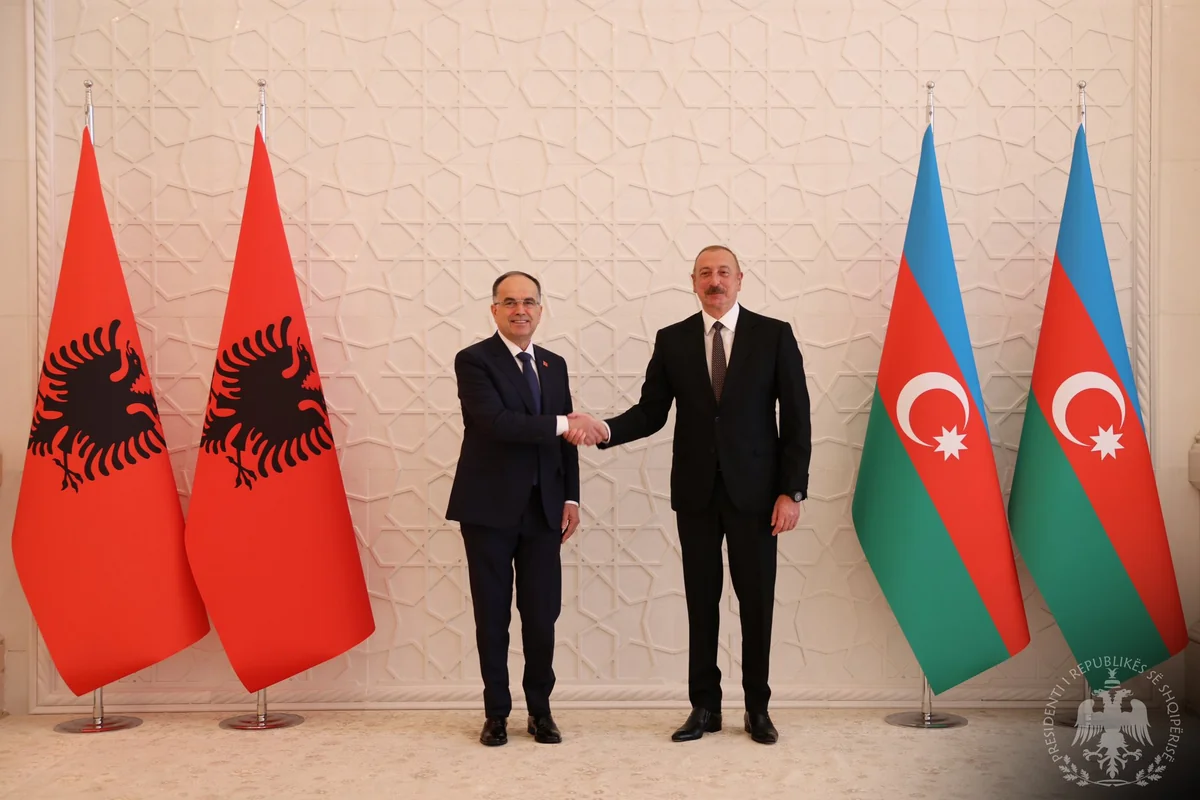 Albaniya Prezidenti Bakıda səmimi qəbula görə Azərbaycan Prezidentinə minnətdarlığını bildirib