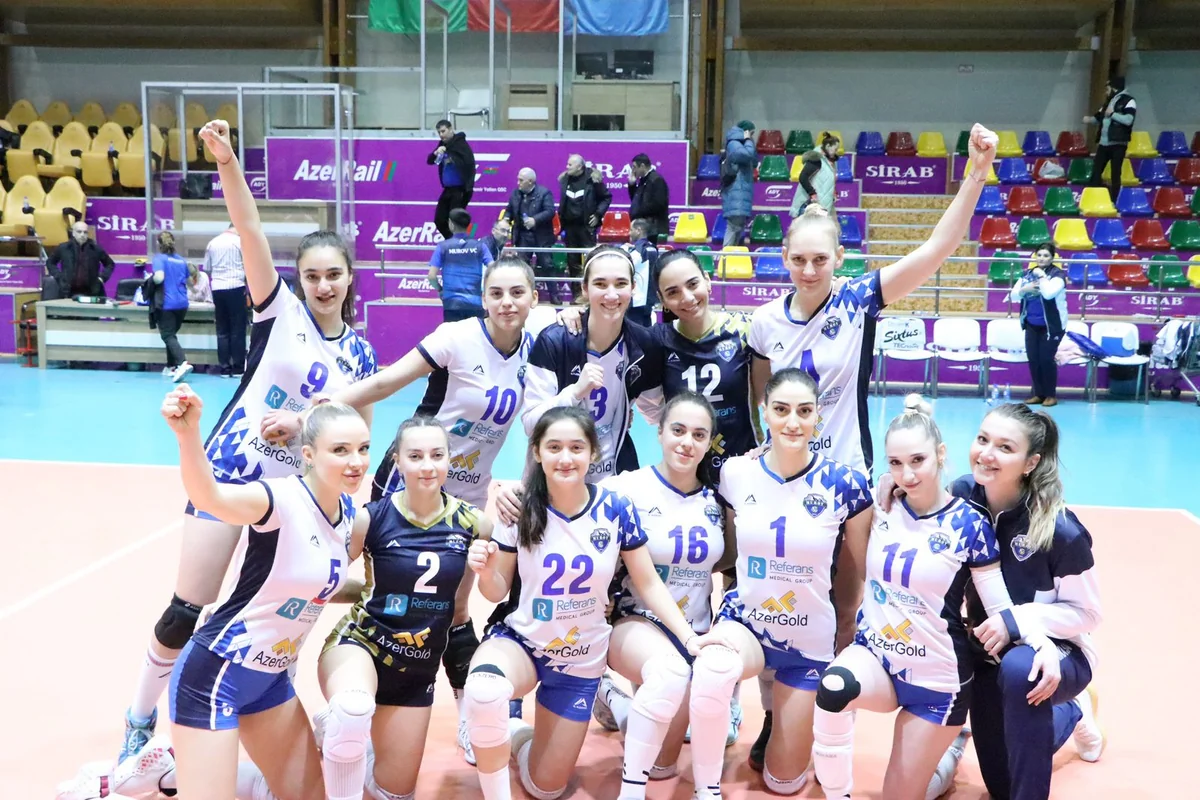 Высшая лига: Азеррейл и Муров одержали победы