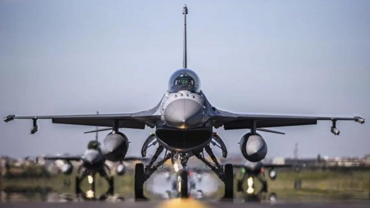 KİV: Daha 10 ukraynalı “F-16”nı idarə etmək bacarıqlarını mənimsəmək üçün ABŞ-yə gələ bilər