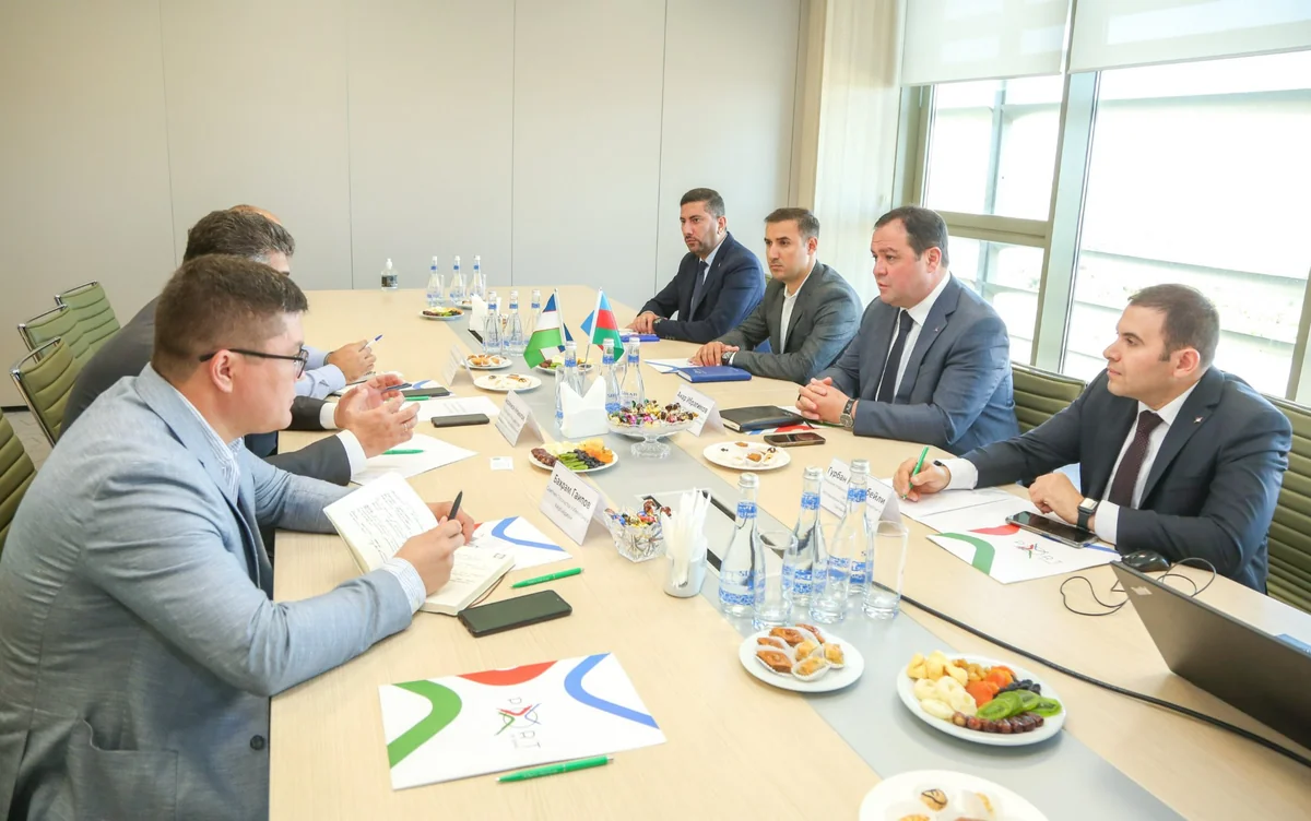 Özbəkistan rəsmisi : Bakı Limanı Azərbaycanla regional əməkdaşlıq üçün əsas rol oynayır