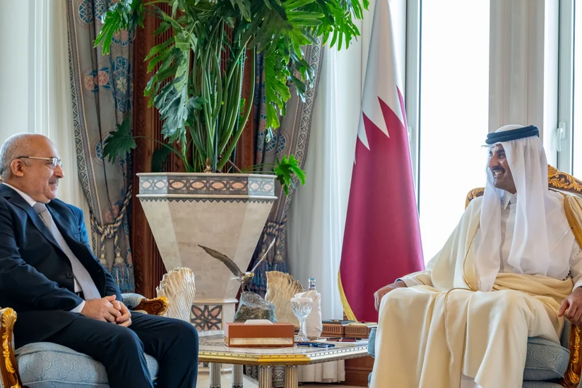 Qətər əmiri Azərbaycan səfirinin etimadnaməsini qəbul edib