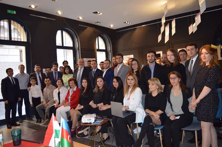 Budapeştdə Şərqi Avropa azərbaycanlılarının görüşü keçirilib