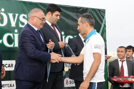​Futbol üzrə I Divizionun qalibi mükafatlandırılıb