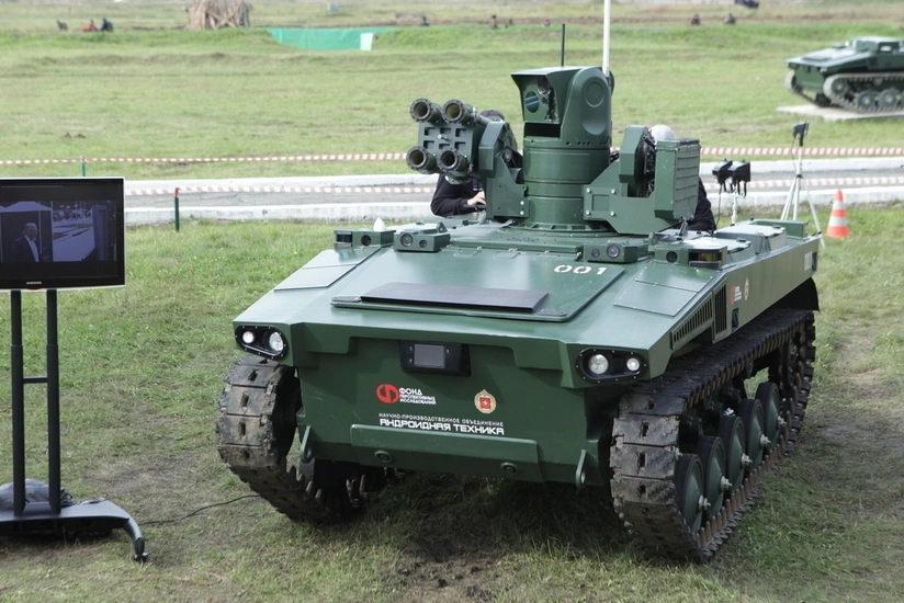 Rusiya pilotsuz zirehli avtomobilin istehsalına başlayır