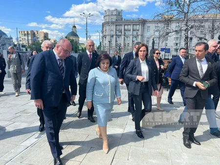 Sahibə Qafarova TASS-da Heydər Əliyevin 100 illiyinə həsr olunan sərgi ilə tanış olub