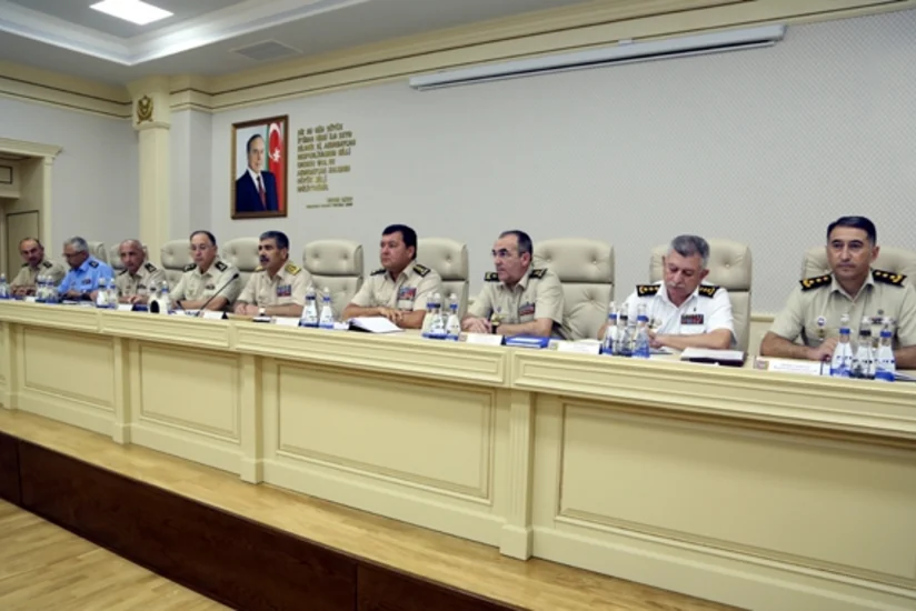 Müdafiə Nazirliyinin kollegiya iclası keçirilib