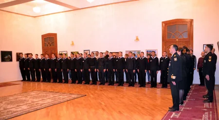 Həzi Aslanov adına Mərkəzi Zabitlər Evində sərgi keçirilib