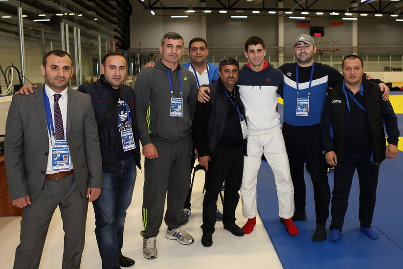 ​Azərbaycan Cüdo Federasiyasının vitse-prezidenti Sadıq Sadıqov Avropa çempionatında medal qazanan cüdoçularımızı təbrik edib - FOTO