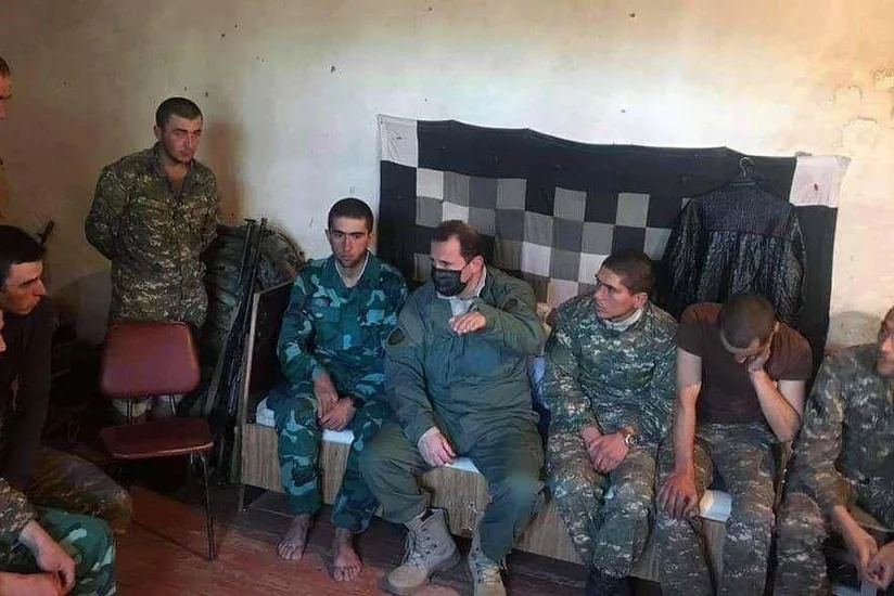 Hikmət Hacıyevdən erməni tərəfinin yayıb sildiyi foto ilə bağlı açıqlama