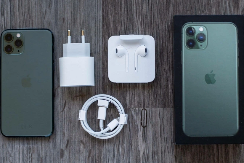 “iPhone12” yenə elektrik yükləyici ilə satılacaq