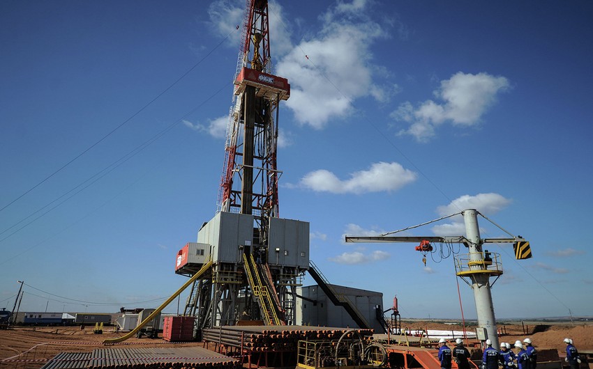 Number of oil and gas rigs in US rises for first time in 5 weeks
