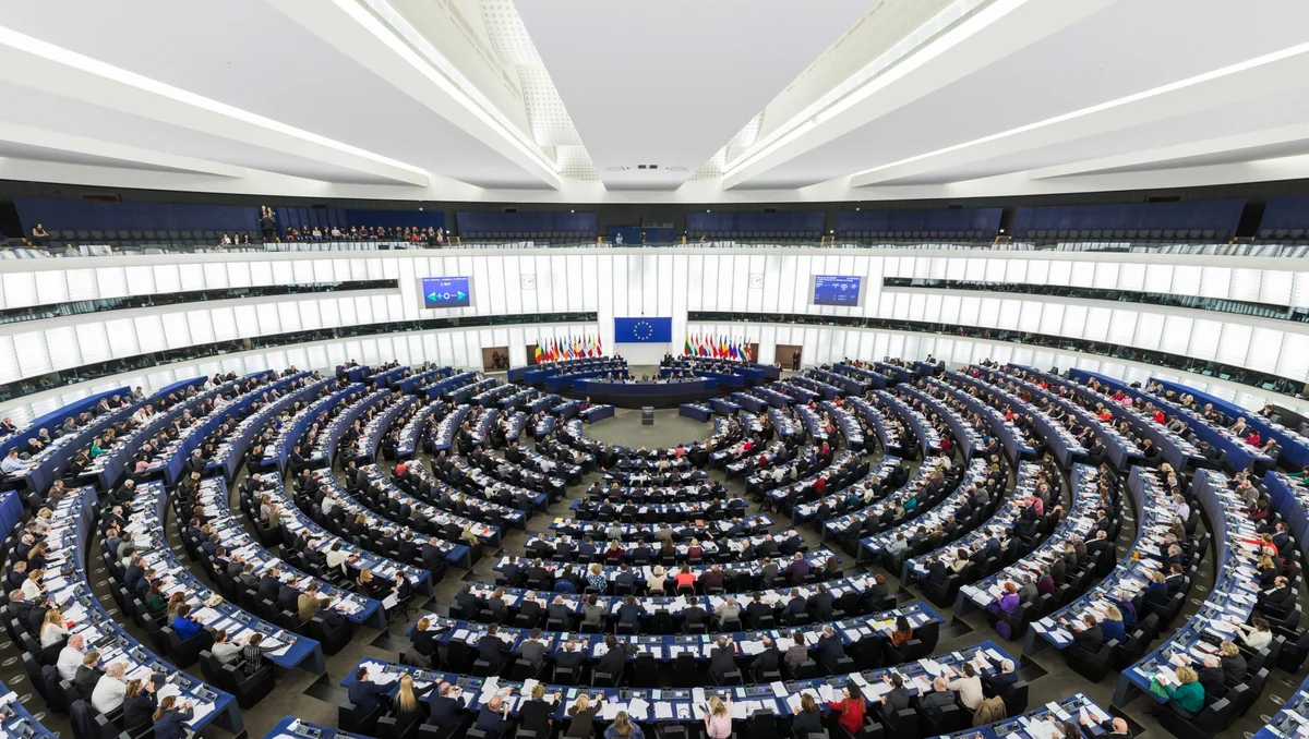 EU Parliament moves closer to setting up defense committee in autumn