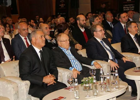 Azərbaycan teatrı İstanbulda XI Beynəlxalq Biləcik Teatr Festivalında iştirak edir