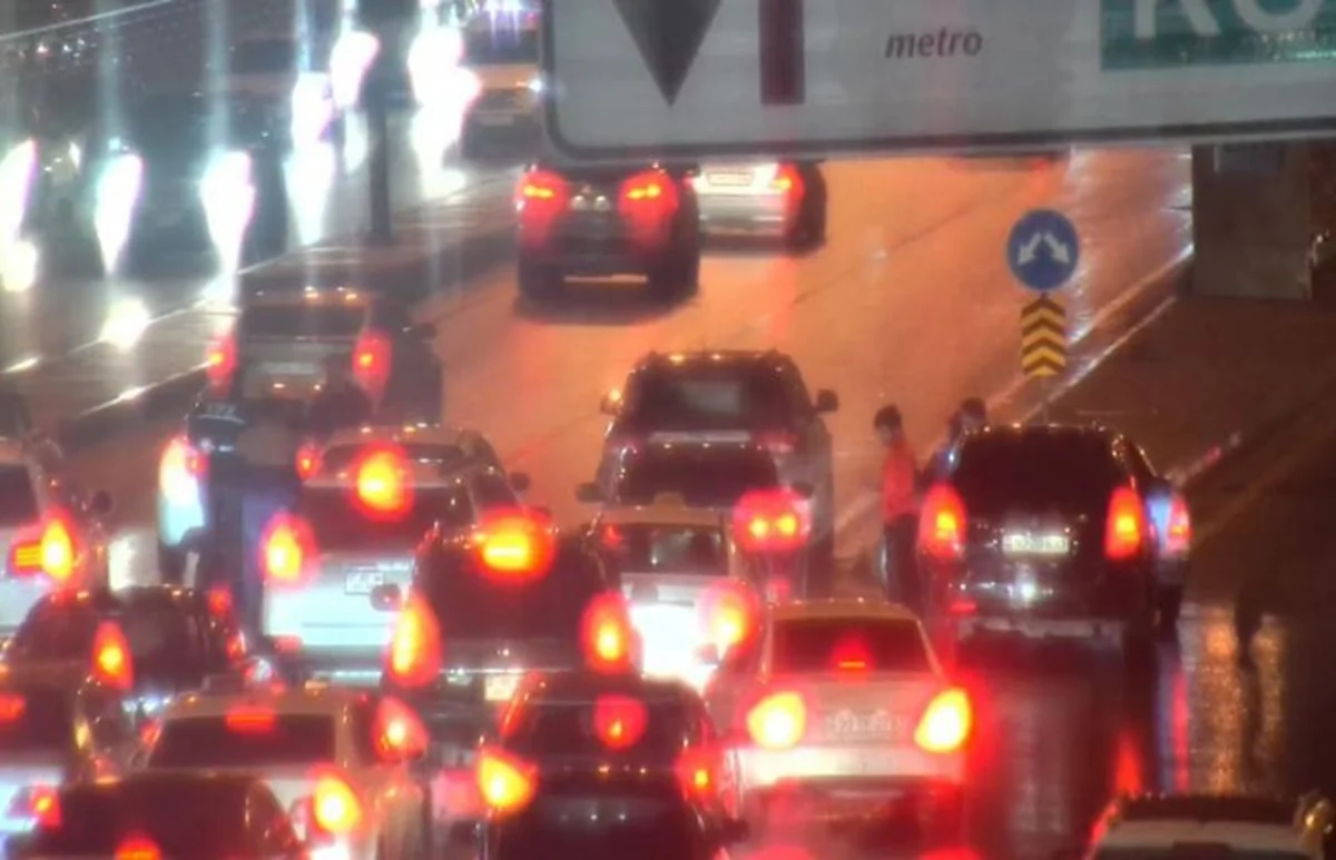 Bakıda eyni yolda iki qəza olub