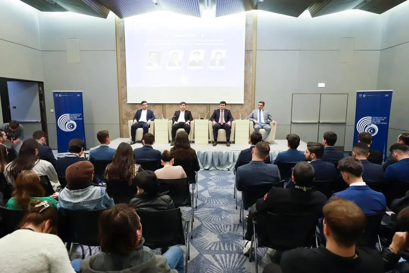 Bakıda türk dövlətləri gənclərinin beynəlxalq forumu keçirilib