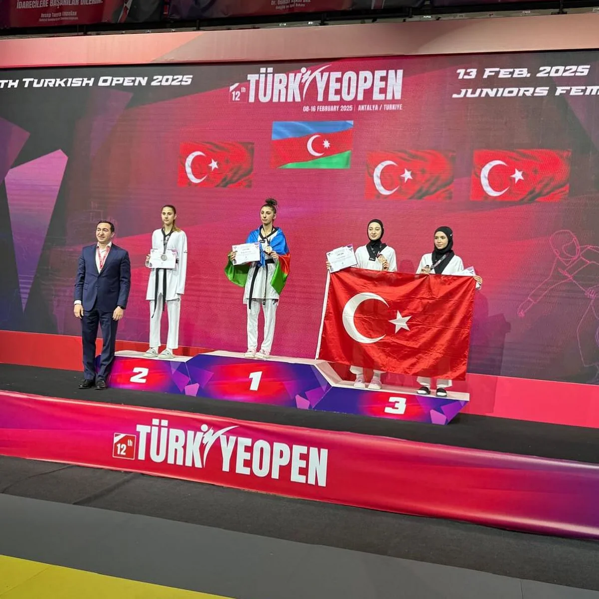 Azərbaycanın gənc taekvondoçusu beynəlxalq turnirdə qızıl medal qazanıb