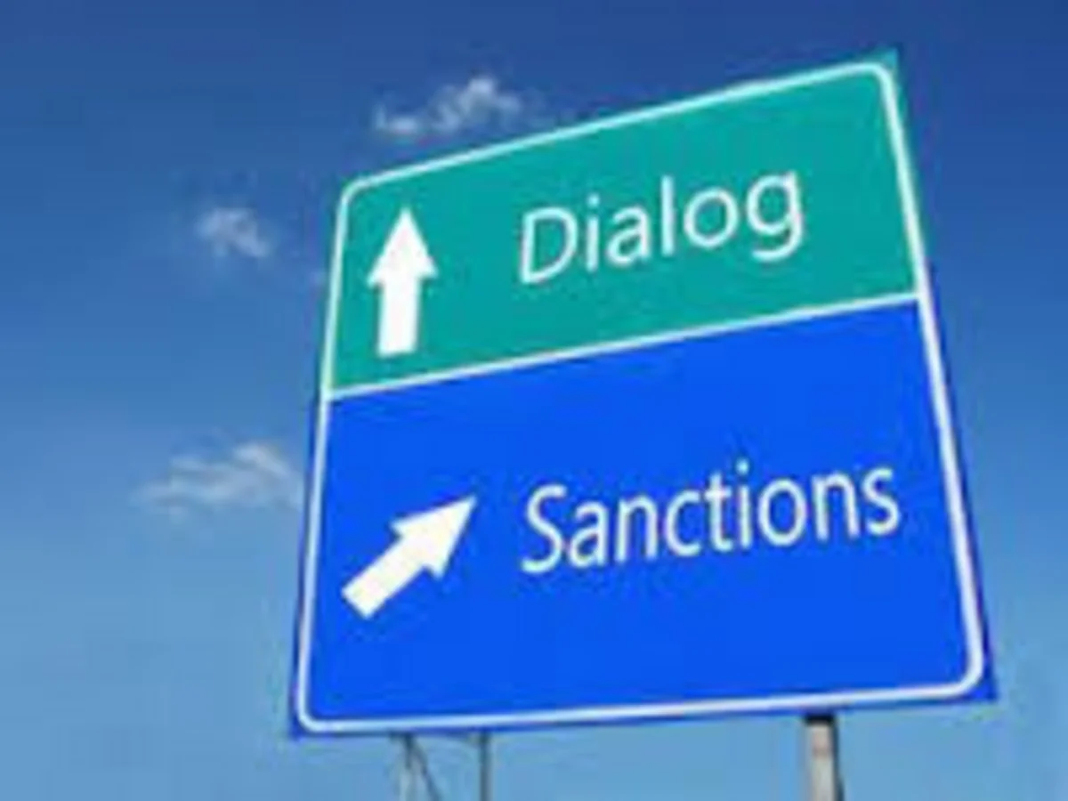 МИД Чехии: Россия ощутит последствия санкций в 2015 году