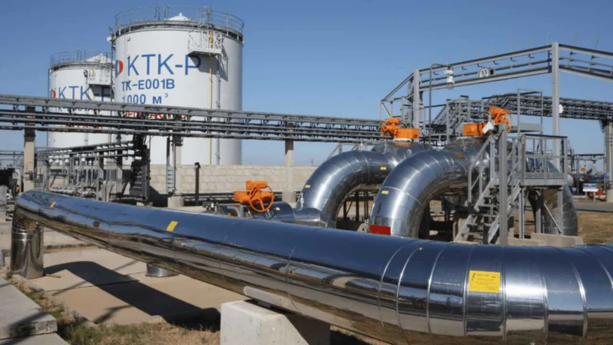 Транснефть оценивает сокращение объемов прокачки нефти из Казахстана по КТК после атаки дронов в 30%