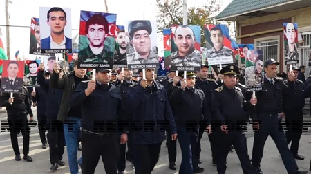 Gəncədə şəhidlərin xatirəsinə inşa edilən bulaq-kompleksinin açılışı olub